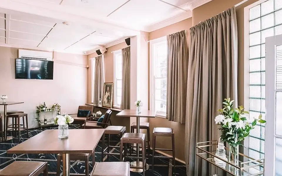 Osbourne Functions Spaces Constance