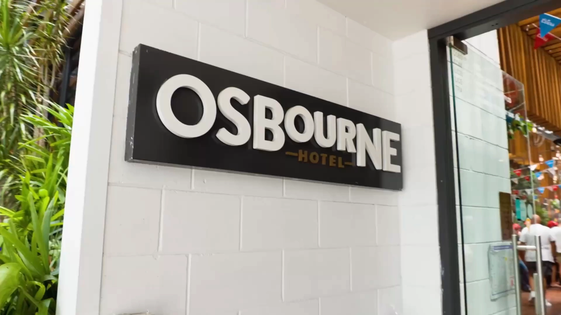 Osbourne Hero Desktop